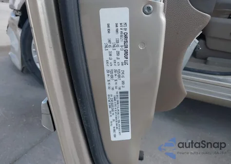 2014 Chrysler Town & Country Touring z USA, uszkodzony, nr VIN 2C4RC1BGXER125468